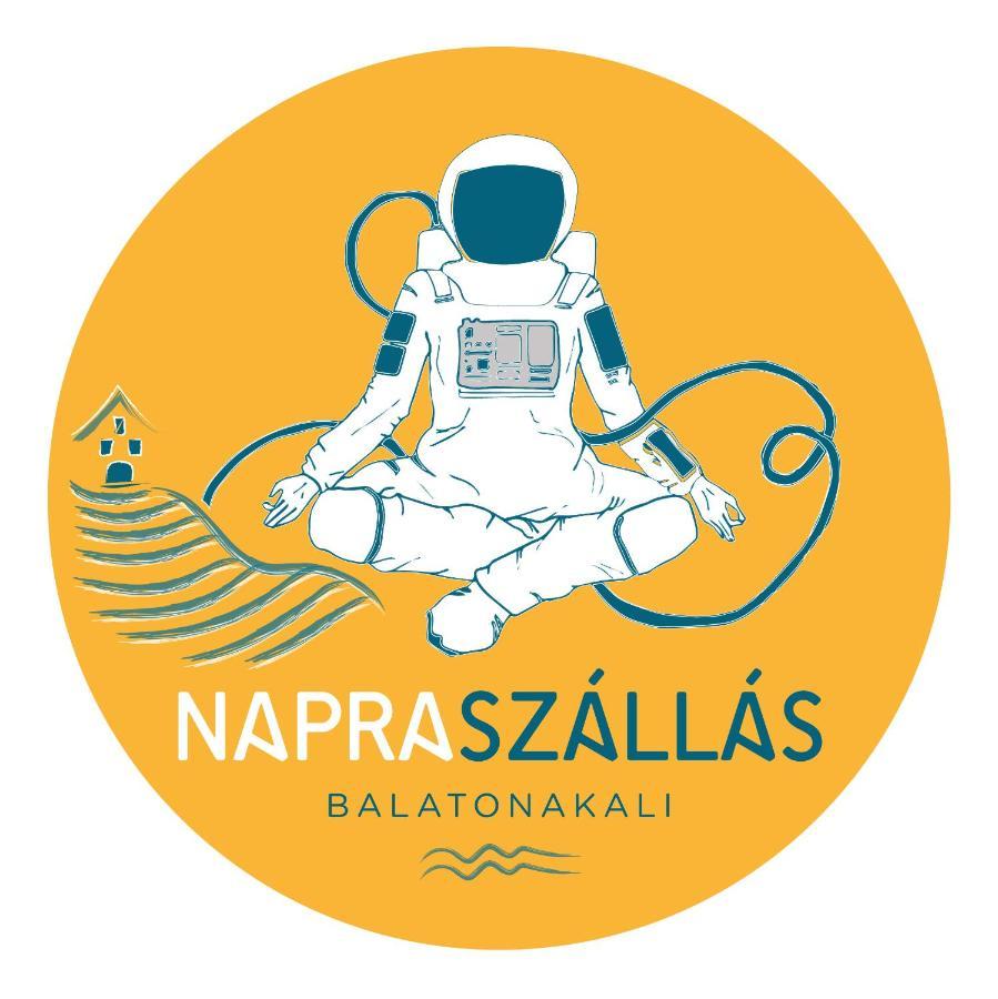בלטונאקאלי Napraszallas Vendeghaz מראה חיצוני תמונה